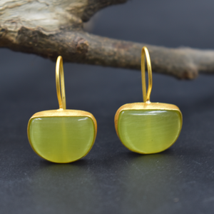 Caliente 18K chapado en oro único material de Latón chapado en oro piedra pendiente joyería para mujeres y niñas - Product Image 1