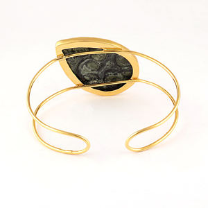 Bracelet manchette ouvert en jaspe kambaba plaqué or 18 carats, double rang, avec pierre précieuse longue en forme de poire, bijoux en pierre naturelle, vente en gros - Product Image 2