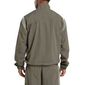 2025 Nouvel arrivage Ensemble de survêtements en polyester léger avec logo personnalisé pour hommes Ensemble complet de survêtements coupe-vent de créateur pour hommes - Product Image 3