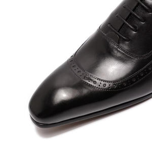 Retro Mens Shoes with Perforated Toe and Cushioned Insole Dress Shoes for Men Fashion Shoes - Product Image 3