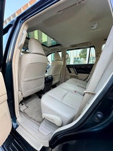 Toyota Prado 2018 Económico, Transmisión Automática, Motor V6, Asientos de Cuero - Product Image 3