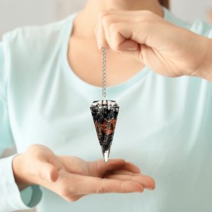 Venta al por mayor Triple protección Orgón Cristal Péndulo Piedra semipreciosa Piedra preciosa Radiación Chakra Curación Cristal Rejilla Péndulos - Product Image 5