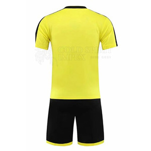 Service OEM Vêtements d'entraînement Uniforme de football Nouveau design Haute qualité 100% polyester Séchage rapide Respirant Léger Prix bon marché - Product Image 2