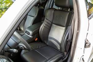 USADO LHD/RHD 2023 CHRYSLER 300C - Product Image 4