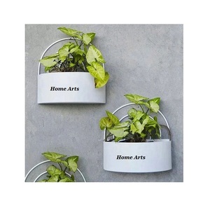 Ensemble de 2 jardinières murales de différentes tailles en fer du meilleur exportateur en Inde Design tendance de couleur blanche - Product Image 1