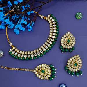 Indian Jewelry Choker Kundan Crystal Faux <b>Pearl</b> <b>Necklace</b> Earrings Maang Tikka Head Chain Bollywood Wedding Bridal Set - Product Image 2