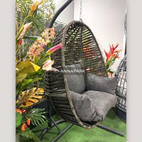 Meilleures ventes, chaise suspendue de patio intérieure et extérieure, design moderne de chaise œuf avec support en métal, vente en gros