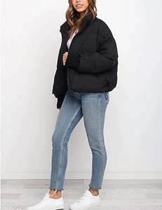 Veste matelassée légère pour femmes de qualité pour l'exportation Manteau d'hiver matelassé à fermeture éclair complète personnalisé avec capuche Grossiste et fabricant - Product Image 4