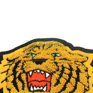 Parches para sudaderas con capucha, ropa, parches de chenilla bordados, vestido de hierro de chenilla personalizado grande, venta al por mayor, parches bordados con láser - Product Image 5