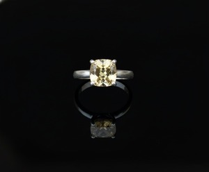 Bague en argent sterling 925 minimaliste avec pierre de quartz jaune naturel en forme de coussin, tendance, diamant CZ, symbole religieux chrétien - Product Image 1