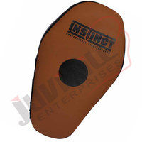Pads de frappe incurvés professionnels sur mesure, en cuir durable, design OEM, pour entraînement de Muay Thai et de boxe.