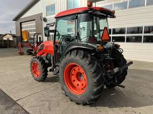 รถแทรกเตอร์คูโบต้า M7060 70 แรงม้า พร้อมที่ตักด้านหน้า - Product Image 6