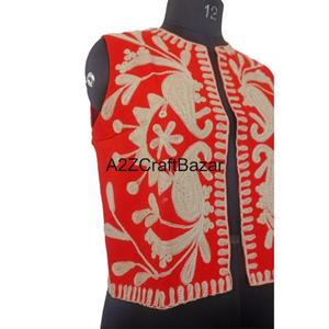 Veste en coton brodée Suzani traditionnelle pour femmes, manches courtes, matelassée, style bohème, vêtements d'extérieur d'hiver - Product Image 3
