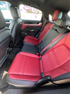 Usado Clean 2024 Porsch-e cayenn-e coup-e Turbo Sport Utility 4D - Product Image 4