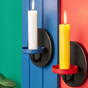 Elegante y Lujoso Candelabro de Pared de Metal Colorido para Velas de Pilar, para Decoración Interior Moderna y Creativa de Hogar u Hotel - Product Image 1