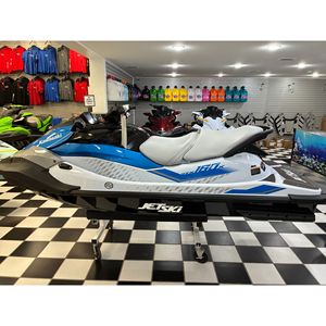 Jet Ski STX 160X 2026 en Édition Limitée avec Remise Fabricant, Neuf, Transmission Automatique et Composant Moteur Essentiel - Product Image 2