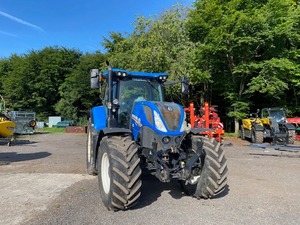 Tracteur d'occasion 4WD Neuf et Tracteur Hollandd T7.210 à vendre - Product Image 5