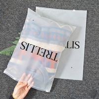 Fournisseur de sacs d'emballage pour vêtements, sacs en plastique CPE avec logo personnalisé imprimé, sac à fermeture éclair pour vêtements, sac de rangement pour vêtements, sac d'emballage pour t-shirts