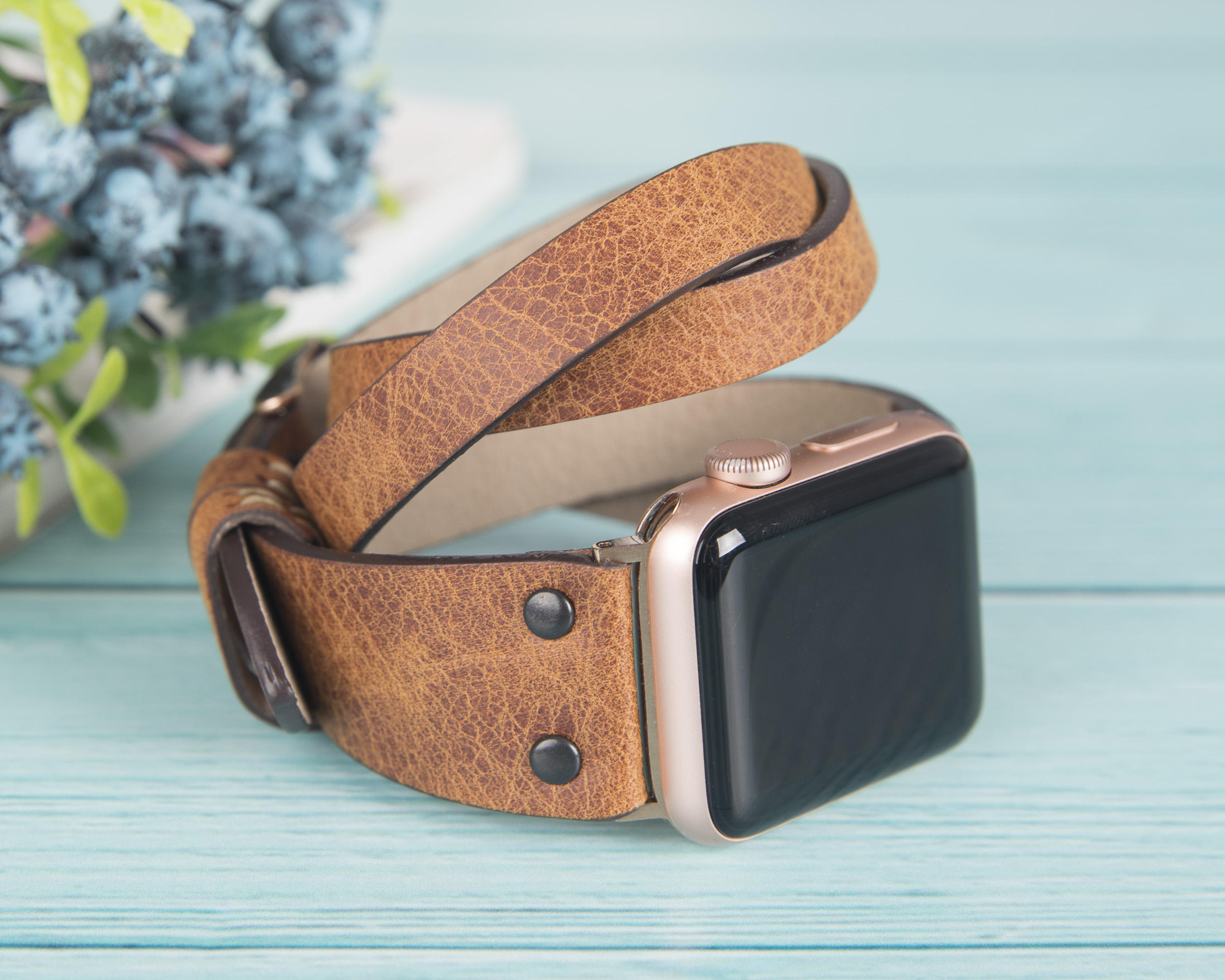 สีน้ำตาล