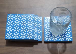 Beaux sous-verres incrustés de résine avec un design unique, des tampons de boisson en bois durables pour les maisons modernes et les cadeaux - Product Image 2