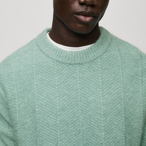 Venta al por mayor de suéteres clásicos de punto para hombre logotipo bordado personalizado de invierno ropa casual de punto cálido o cuello suéter para los hombres - Product Image 3