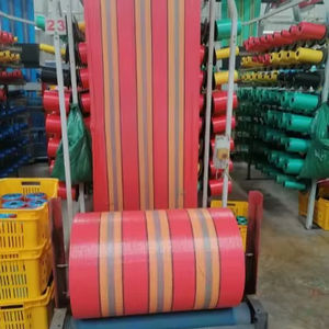 โรงงานผลิตผ้า PP ทอคุณภาพเยี่ยม จำหน่ายผ้าทอโดยตรง ป้องกันการลื่น สำหรับบรรจุเมล็ดพืชและธัญพืช แบบม้วนยืดหยุ่น จากผู้ส่งออก - Product Image 1