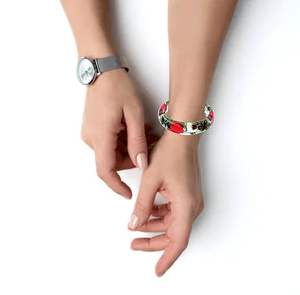 Bracelets élégants en résine pour tenues de modèles d'anges traditionnels et modernes, bracelets personnalisés peints à la main de qualité supérieure pour mariage - Product Image 2