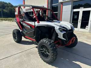 OFFRE EXCLUSIVE : Honda Talon 1000X FOX Live Valve UTV 2025 - Product Image 2