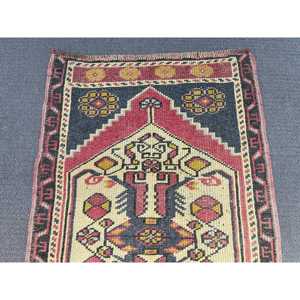 Turkish Small Eco-Friendly Patchwork Latex Backing <b>Red</b> Ombr Vintage <b>Wool</b> Rug 1.8x3.1 ft - Product Image 5