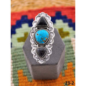 Bague artisanale en turquoise Black Jack et argent sterling avec sertissage South Hill, réglable, cadeau pour lui - Product Image 1