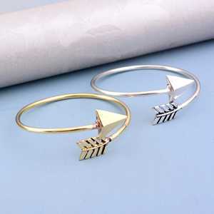 Nuevo Brazalete Boho de Latón para Mujer, Plateado, con Diseño Geométrico de Flecha, para Venta al por Mayor/OEM/ODM - Product Image 3