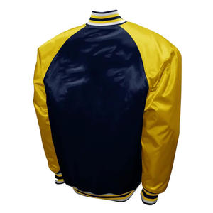 Chaqueta Bomber de Béisbol Bordada de Satén Fino Resistente al Viento de Arkansas, Estilo Universitario High Street Varsity, Servicio OEM - Product Image 3