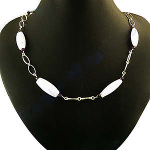 Collier en perles d'argent pour femmes avec pierre blanche, chaînes de mode, bijoux cadeau - Product Image 1