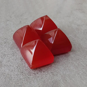 พลอยเทียมทรงสี่เหลี่ยมพลอยโมราสีแดงธรรมชาติเกรดเกรดคุณภาพอัญมณีแบบแบนปรับเทียบได้มีทุกขนาด - Product Image 1
