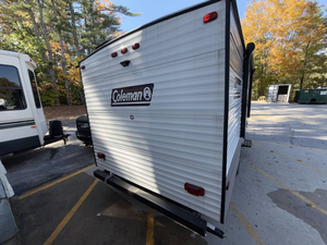 Remolque de Viaje Moderno y Ligero C-o-l-e-m-a-n Lantern Mini 2024 Usado, Premium para una Experiencia de Aventura al Aire Libre Inigualable, Comprar Ahora - Product Image 5