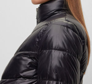 Veste matelassée en coton chaud d'hiver pour femmes Fabricants professionnels Imperméable Respirant Manches longues Femmes Personnalisé OEM - Product Image 4