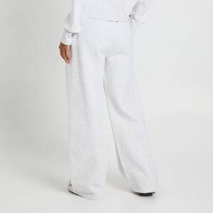 Conjunto Deportivo de Dos Piezas para Mujer, Sudadera con Botones y Pantalones Deportivos de Felpa, Corte Holgado, Ropa al por Mayor, Logotipo Personalizado - Product Image 5