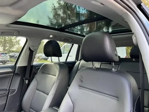 Vo-lkswagen Golf d'occasion 2019 à vendre - Product Image 6