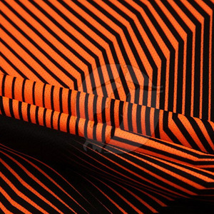 Conjunto de Camiseta de Fútbol para Hombre, Estampado Geométrico Naranja, Manga Corta, Absorbe la Humedad, Transpirable, Secado Rápido, Ajuste Atlético, para Todas las Temporadas - Product Image 4