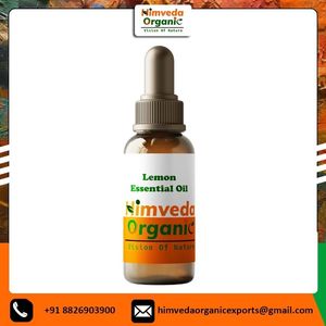 Vente en gros d'huile essentielle de citron pur de qualité naturelle pour diffuseur Spa Massage Soins de la peau Nutrition des cheveux et relaxation à vendre - Product Image 2