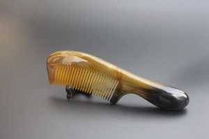 Peigne à cheveux en corne de buffle fait main haut de gamme, à dents larges, antistatique, pour usage professionnel - Product Image 6