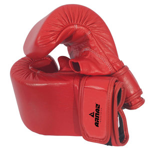 Gants de protection pour poignet avec enveloppe sécurisée et poche intérieure lisse, dotés d'une coque durable et d'un rembourrage confortable - Product Image 2