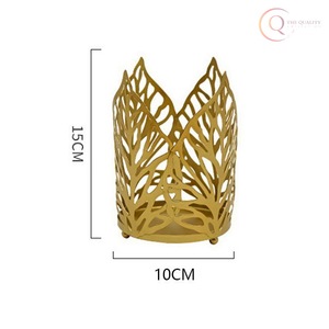 Juego de Portavelas y Farolillos de Metal Hechos a Mano |   Decoración Elegante para Mesa y Colgante para el Ramadán, Impermeable y Duradera - Product Image 2