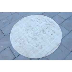 Tapis turc vintage 3,9x3,9 pieds, tapis rond, tapis en laine blanc gris à motifs floraux - Product Image 3
