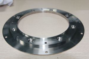 Services d'usinage CNC avec perçage EDM à fil Brochage pour matériaux en acier inoxydable - Product Image 4