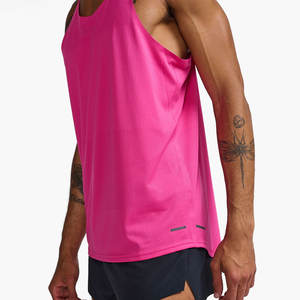 Precio barato Hombres Tank Top Fitness Wear Fabrica Color sólido Personalizado Hombres Basic Gym Stringer Tank Tops - Product Image 5