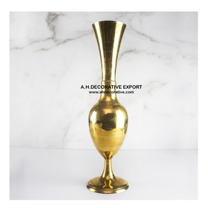 Jarrón de latón con asa Jarrón hecho a mano de metal con acabado plateado brillante a la venta Jarrón de diseño antiguo de gran venta - Product Image 5