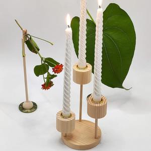 Porte-bougie en bois au style unique, parfait pour offrir en cadeau, améliorer l'intérieur de la maison, décorer les célébrations et l'usage quotidien, en provenance d'Inde - Product Image 2