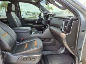 Usado, 2024 Sierra 2500HD AT4, Cabina Doble, 4x4, Diésel, Asientos de Cuero Oscuro, ACC, Sin Accidentes - Product Image 6