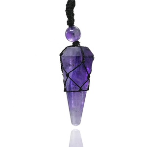 Elegante colgante de macramé de péndulo de amatista hecho a mano, colgante de péndulo de amatista Natural, joyería de macramé hecha a mano - Product Image 1